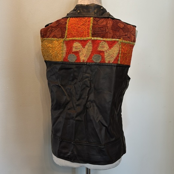 Staring at stars women’s vegan leather patchwork studded vest EUC - Picture 3 of 10